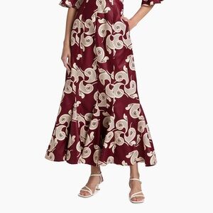 Chic Burgundy and Cream Midi Dress